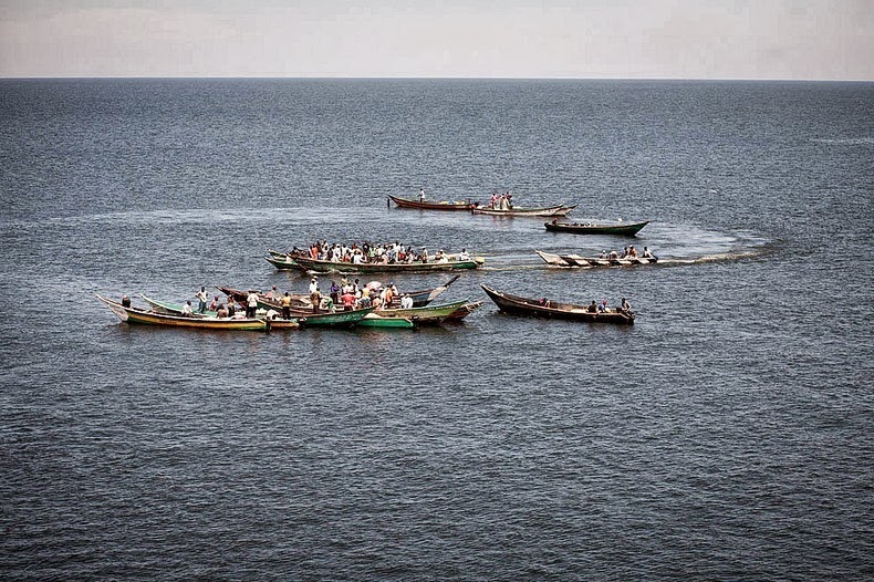 據悉，漁民一日收入高達 300 美元，即東非內陸居民的 3 - 4 個月平均人工。　圖片來源：Jesco Denzel