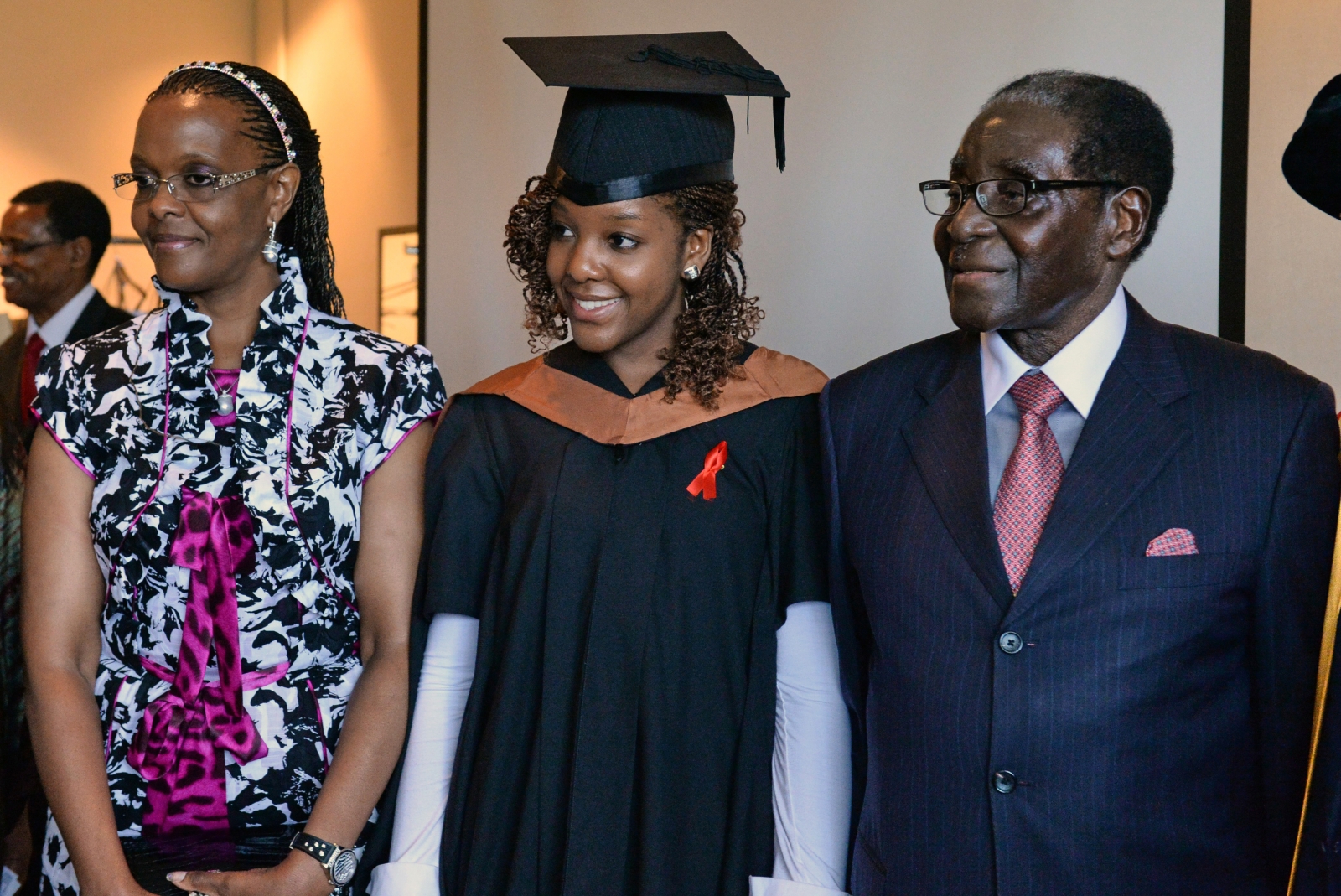 津巴布韋總統穆加貝夫婦和女兒 Bona。圖片來源：路透社