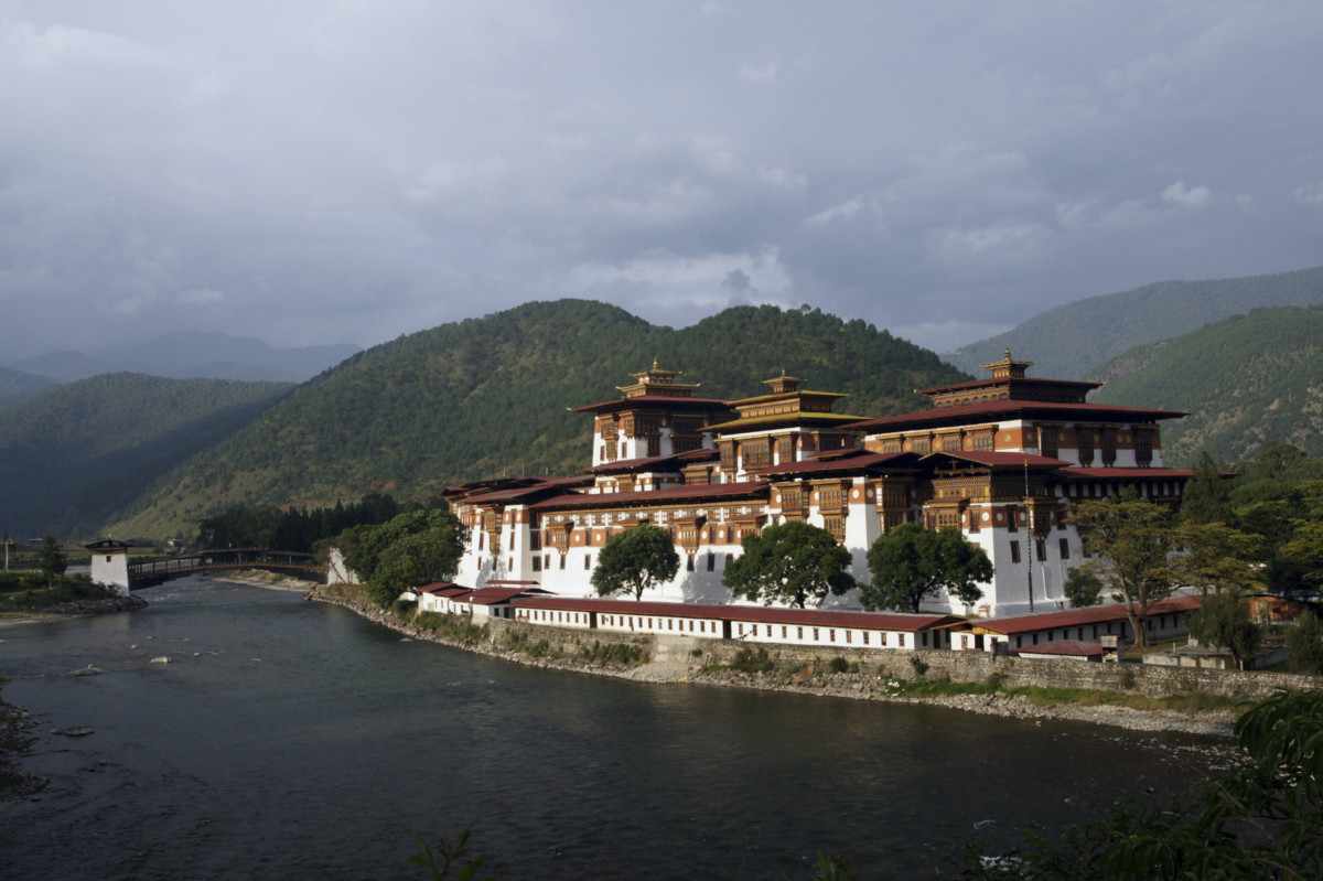 不丹山林茂盛，河澤豐富，既靠山也食水。　圖片來源：iStock