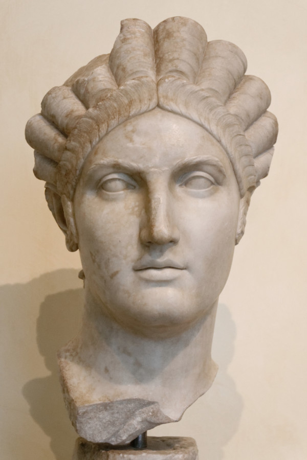 古羅馬婦人的髮型多樣複雜。 圖片來源：wikicommons