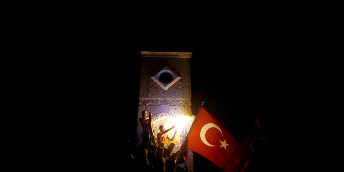 黑暗中的土耳其。　圖片來源：路透社
