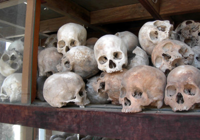 瓊邑克的紅色高棉受害者頭骨。圖片來源：wikipedia