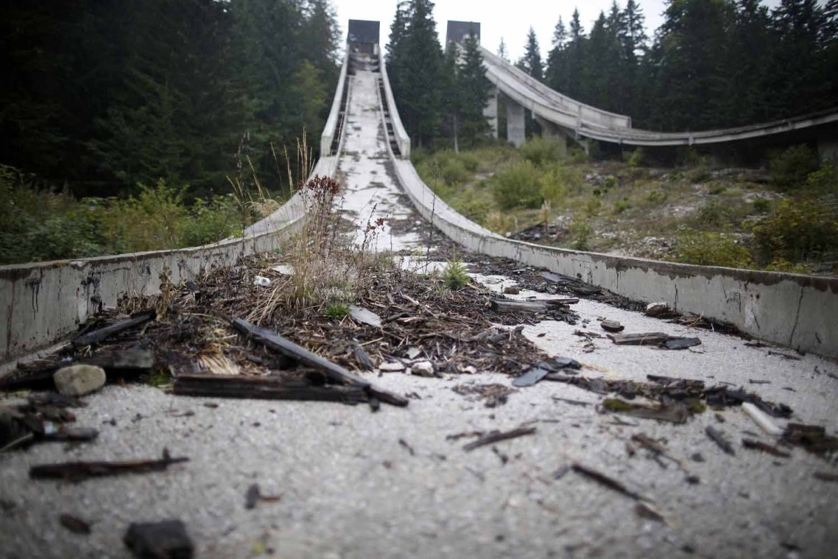 廢棄的跳台滑雪賽道。圖片來源：路透社