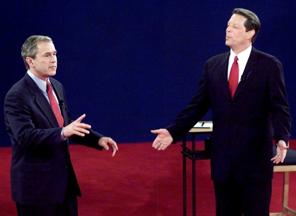 2000 年美國大選，布殊於佛羅里達州險勝戈爾 537 票，奠定勝局。　圖片來源：路透社