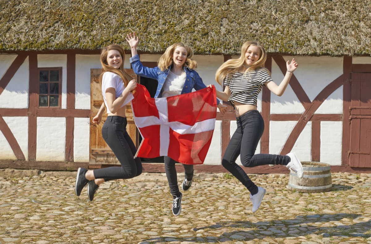 丹麥人願意交極高稅率，是否他們特別「大愛」？