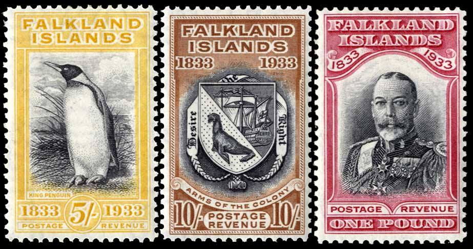 1933 年英屬福克蘭群島慶祝英國統治 100 週年紀念郵票，依次左起圖案為企鵝、福克蘭群島紋章，和英王佐治五世。