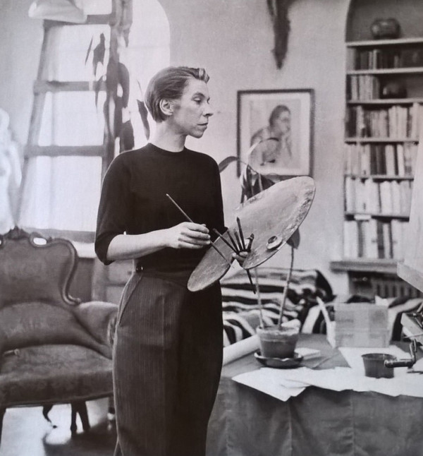 Tove Jansson（朵貝．楊笙）在她的工作室，攝於1944。相片來源：Tove Jansson. Scandinavian Retro Klassiker NR2 No.2 2014. Pp52.