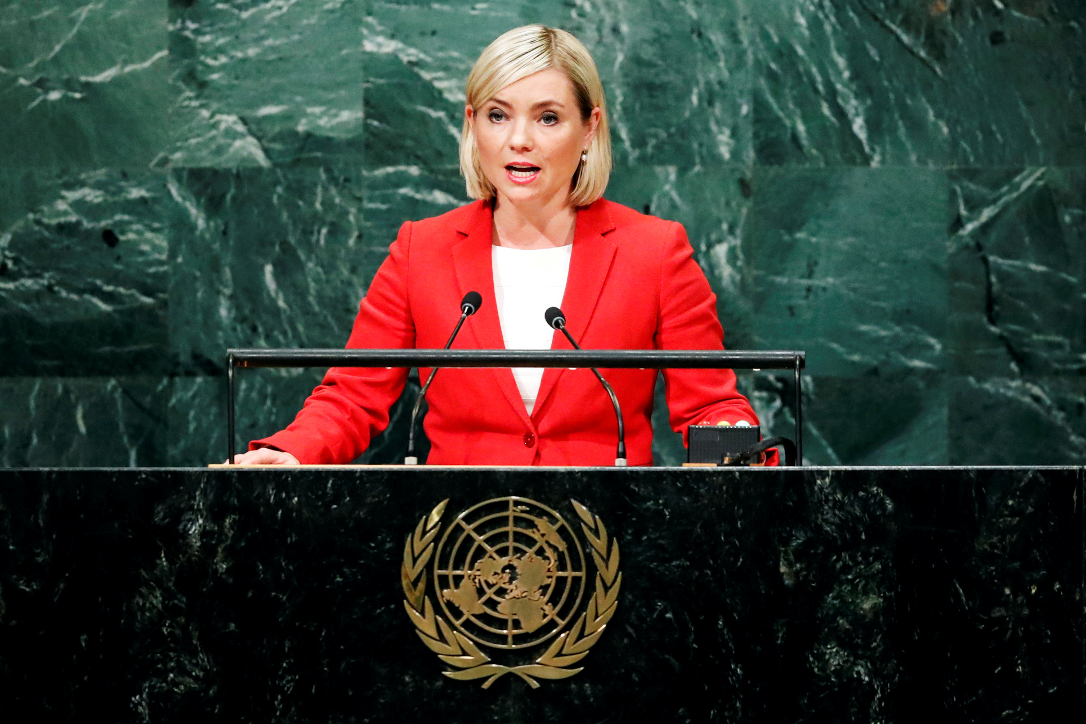 冰島現時的外交部長－－Lilja Alfredsdottir 。圖片來源：路透社。